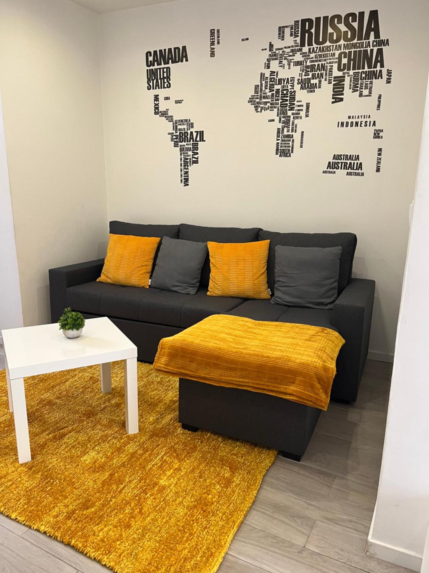 New House Design, Typical Lisbon Apartment Ngoại thất bức ảnh